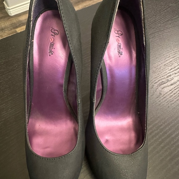 Promise black platform pumps heels - Picture 6 of 6